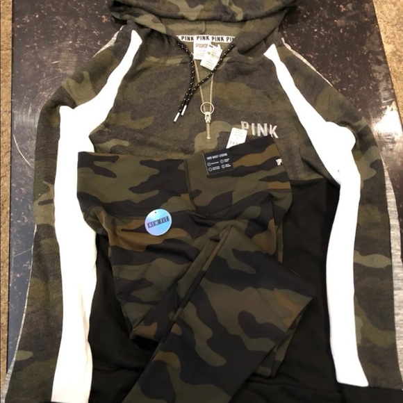 Victoria Secret sets - Picture 8 of 8